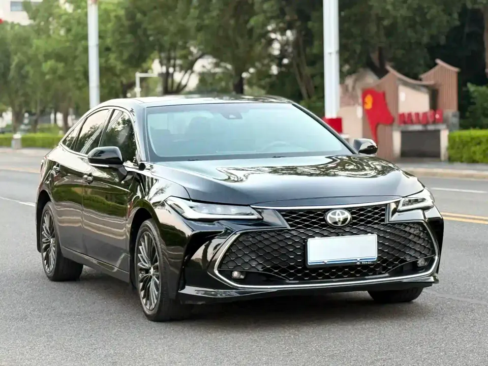 Toyota Avalon 2.5L Touring Premium Edition 2022