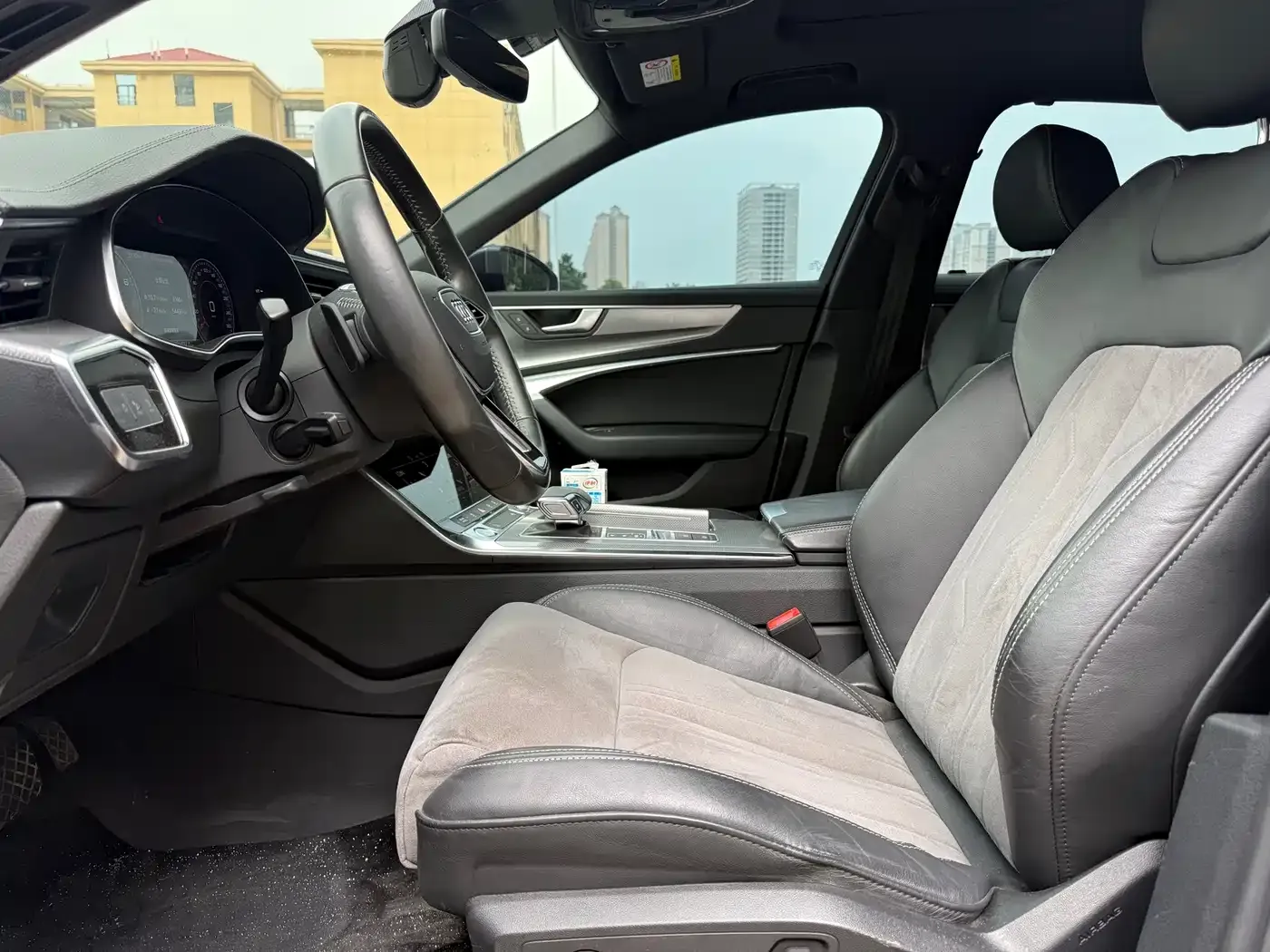 Audi A6L 40 TFSI Luxury Dynamic 2020 — фото 4