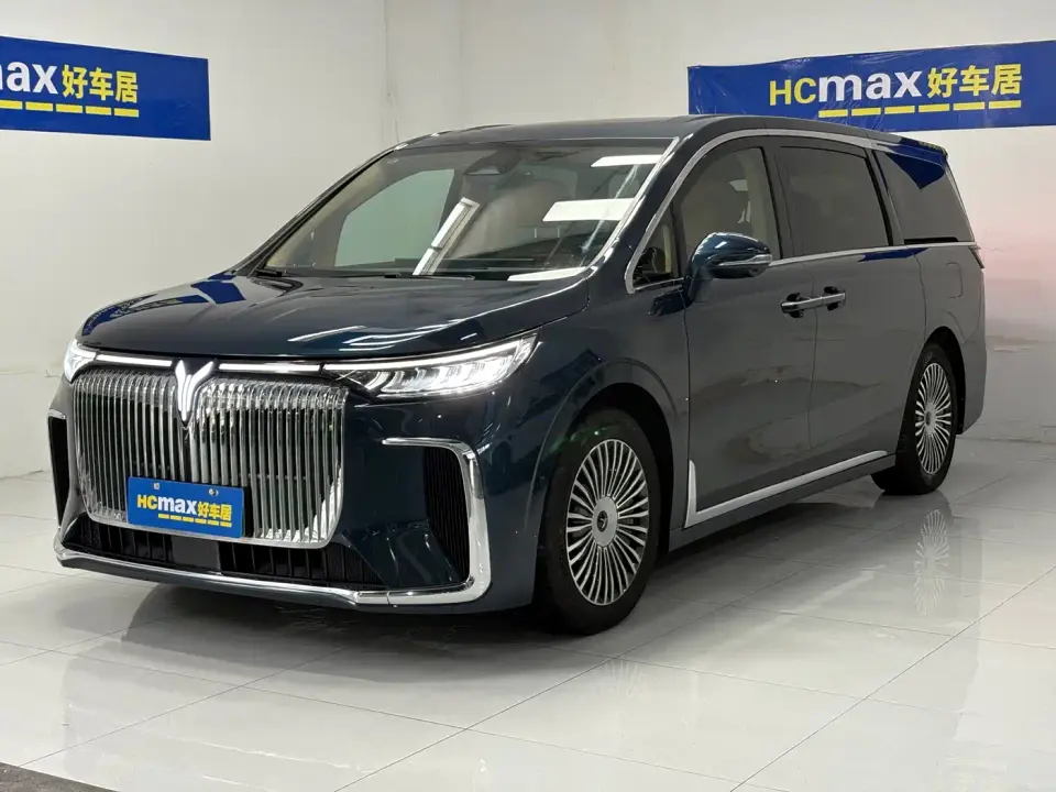 Voyah Auto Voyah Dreamer PHEV 4WD Kunpeng Premium Edition 2024