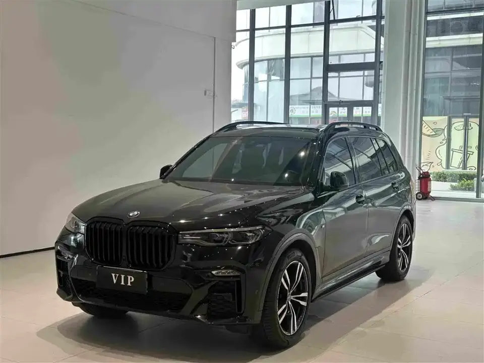 BMW X7 xDrive40i Premium M Sport Package 2021