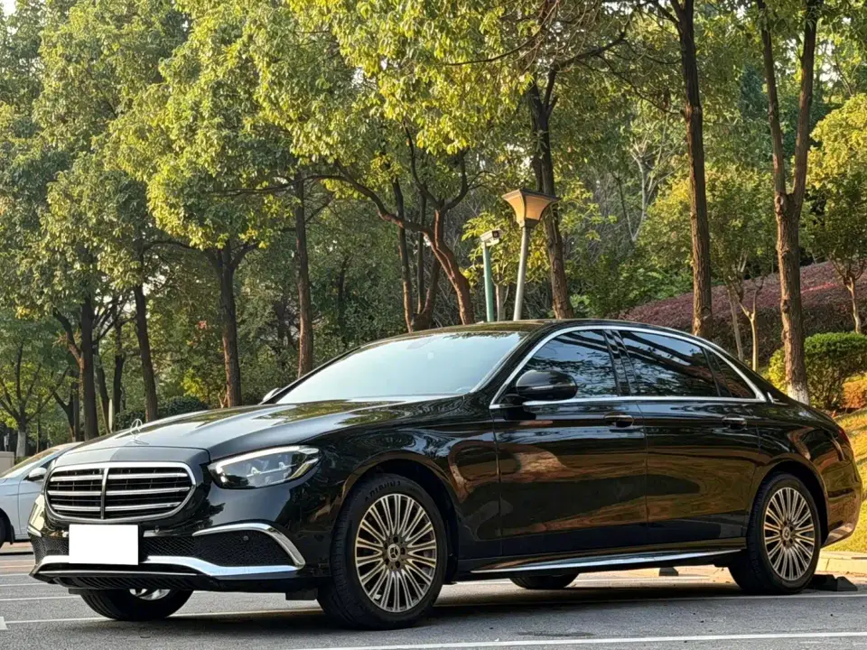 Mercedes-Benz E-Class E 300 L Luxury 2022