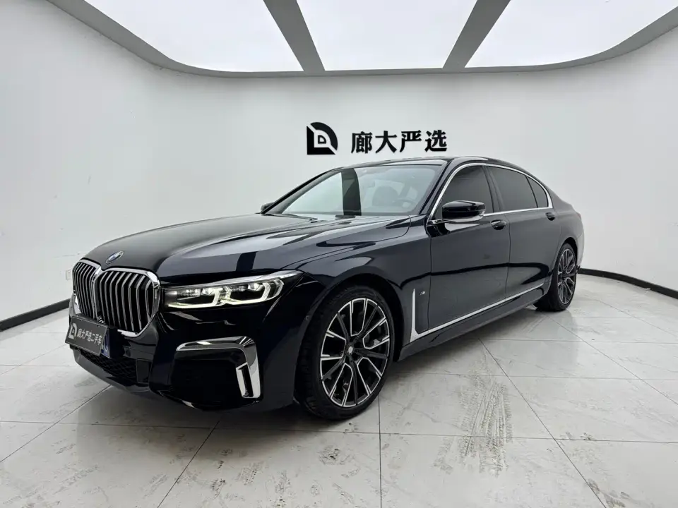 BMW 7 Series Model 740Li Leading M Sport Package 2022
