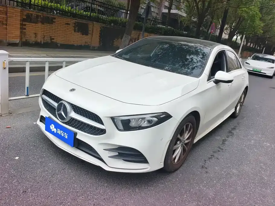 Mercedes-Benz A-Class Facelift A 200 L Sport Sedan Fashion Style 2022