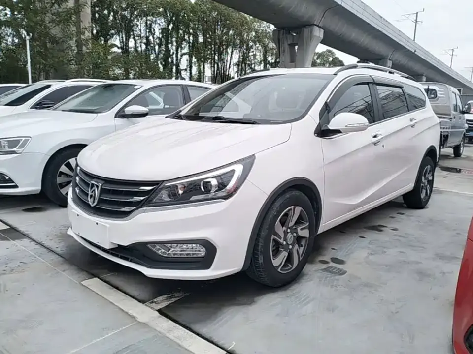 Baojun 310W 1.5L Manual Luxury China V 2019