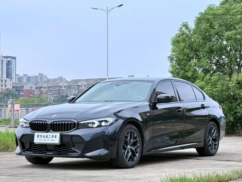 BMW 3 Series 330Li M Sport Night Edition 2025