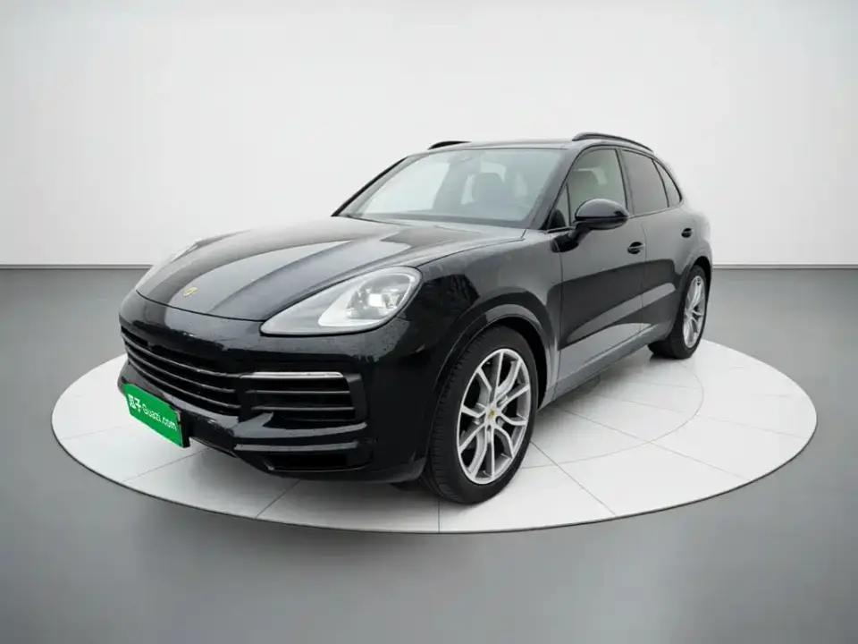 Porsche Cayenne New Energy Cayenne E-Hybrid 2.0T Platinum Edition 2023