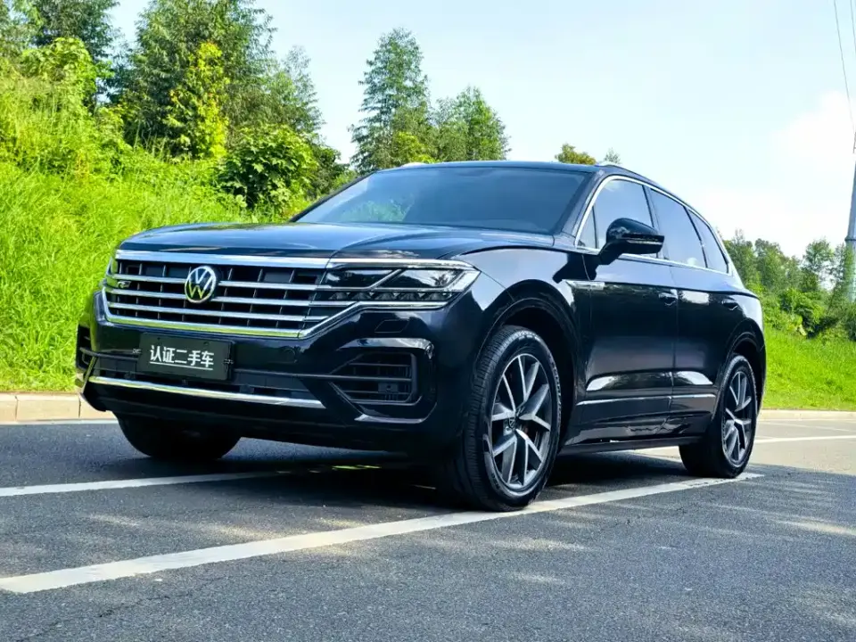 Volkswagen Touareg 3.0TSI R-Line Classic Sport Package 2021