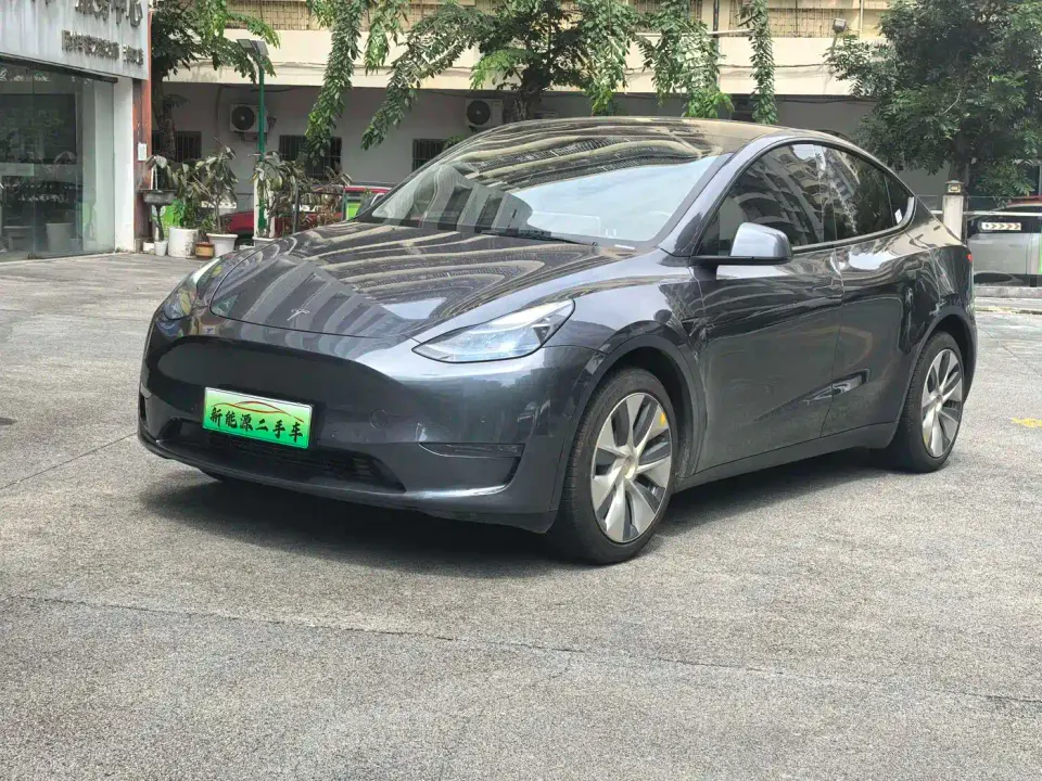 Tesla Model Y Long Range AWD 2021