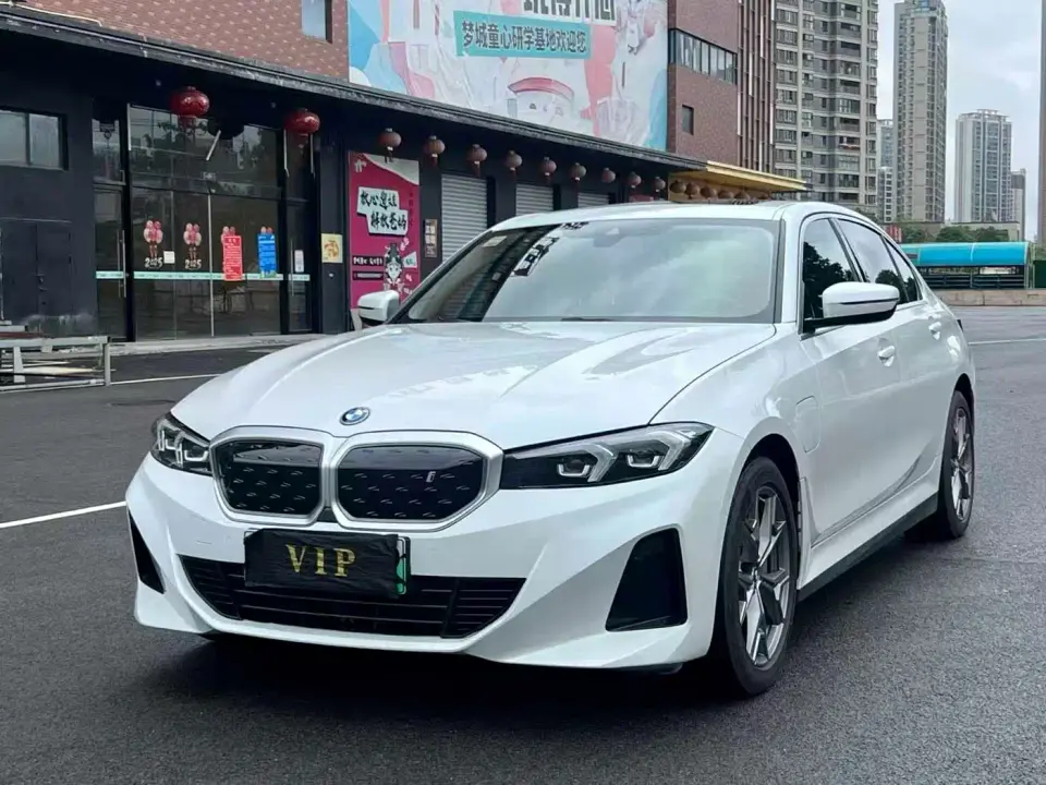 BMW i3 eDrive 35 L 2023