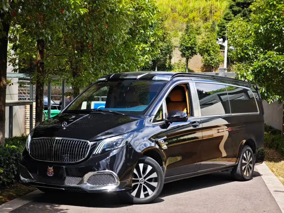 Mercedes-Benz Vito 2.0T Elite 7-Seater 2024