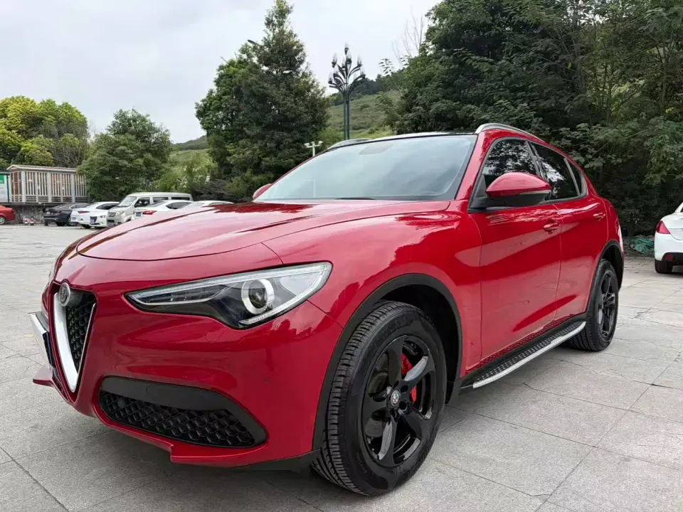 Alfa Romeo Stelvio 2.0T 200HP Elite 2019
