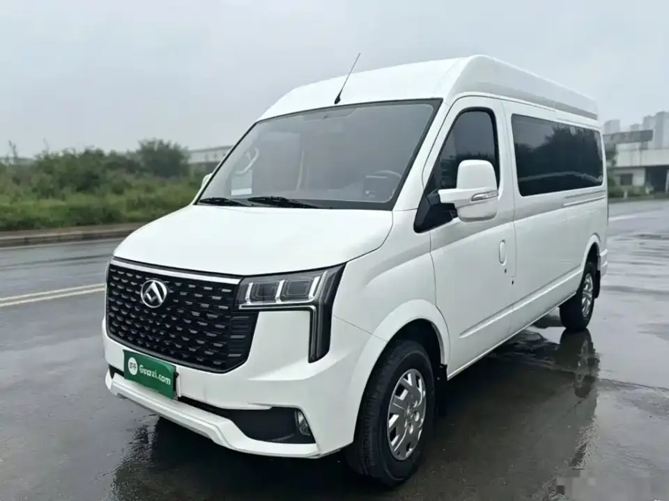 SAIC Maxus Xintu V80 Model PRO Aoyun 2.0T Automatic Long Wheelbase Medium Roof 6/7/8/9-seater 2025