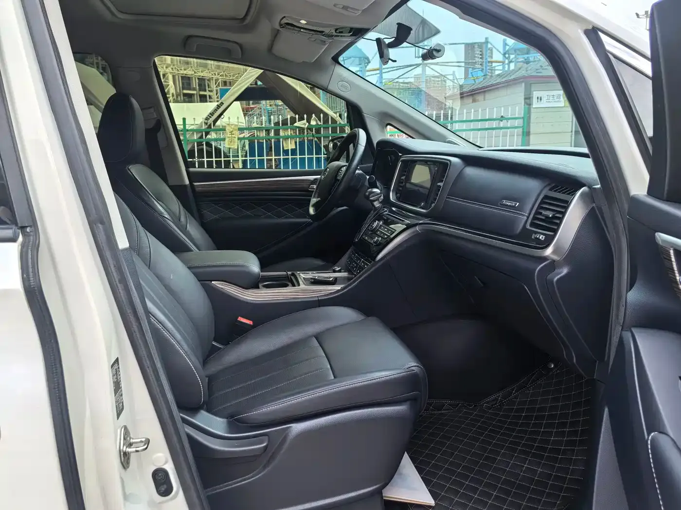 GAC Trumpchi M8 Pilot 390T Premium Edition 2020 — фото 11