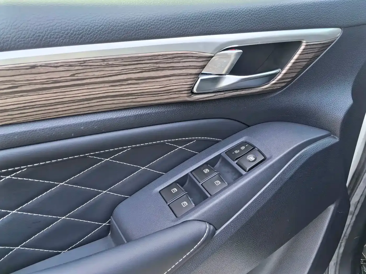 GAC Trumpchi M8 Pilot 390T Premium Edition 2020 — фото 29