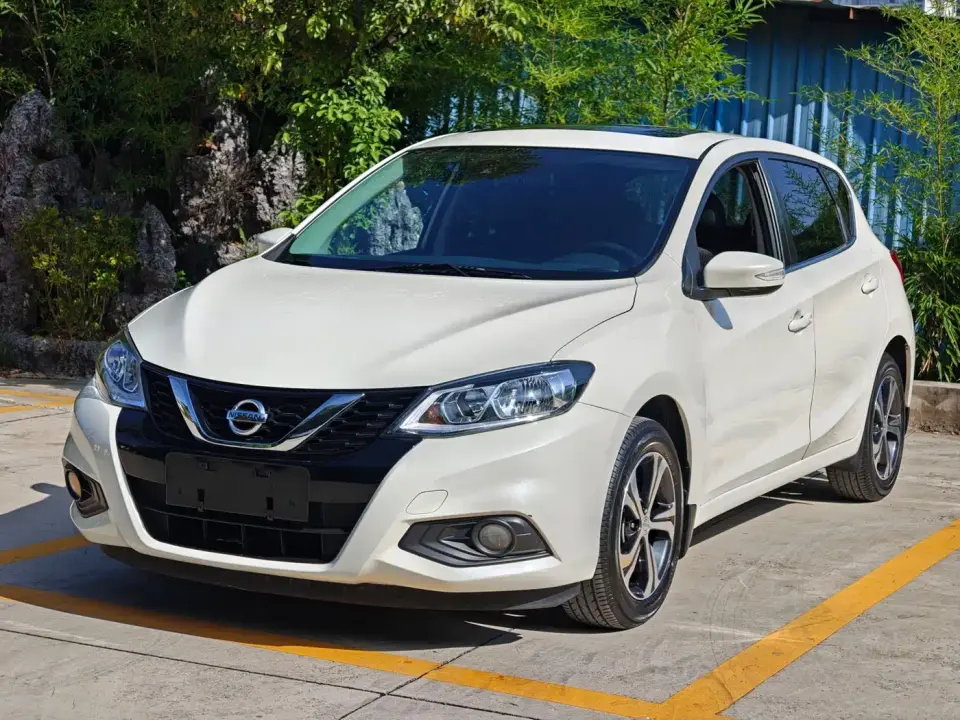 Nissan Tiida 1.6L CVT Smart Edition 2020
