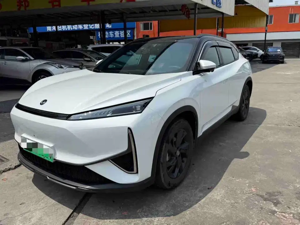 Dongfeng Aeolus Dongfeng Fengshen L7 518 Pro 2025