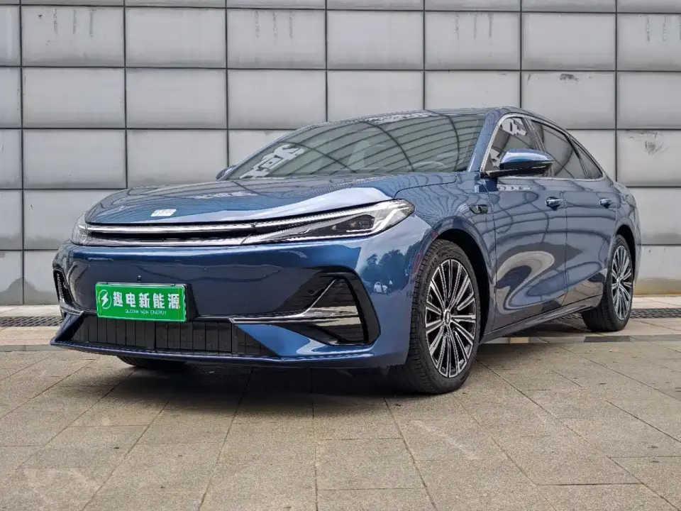Geely Galaxy Galaxy A7 EM-i 2025