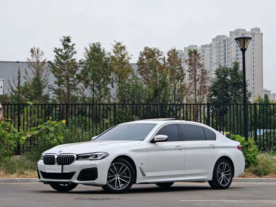 BMW 5 Series Facelift 525Li M Sport Package 2022