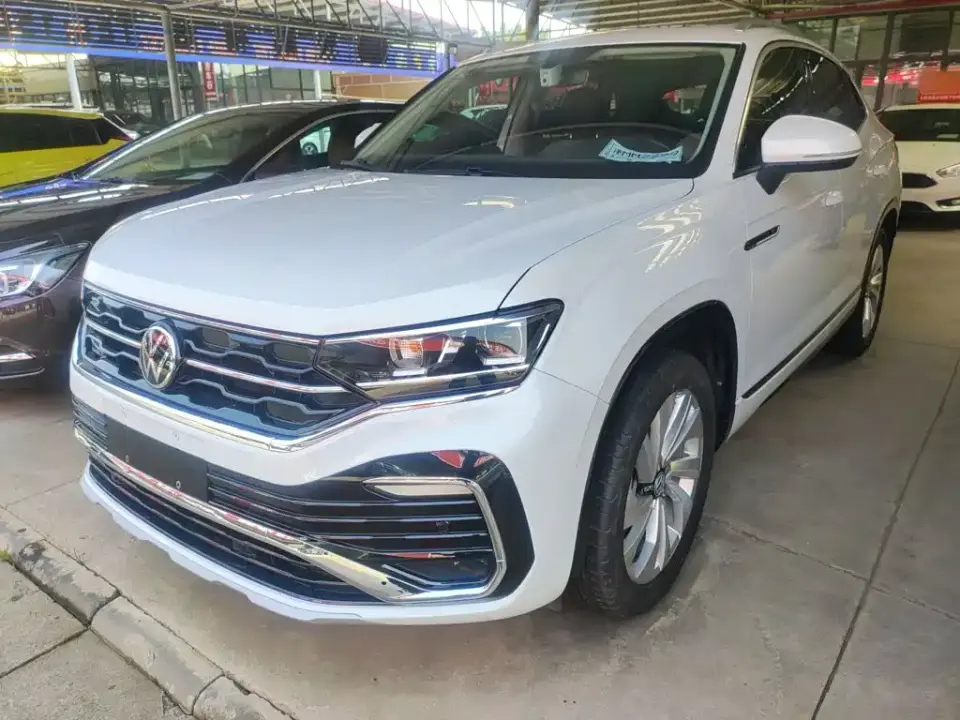 Volkswagen Tayron X 330TSI 2WD Premium Smart Edition 2020