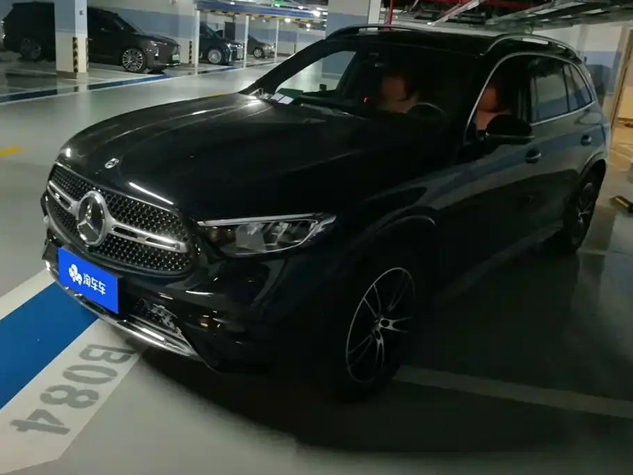 Mercedes-Benz GLC-Class Model Year GLC 260 L 4MATIC Luxury 2024