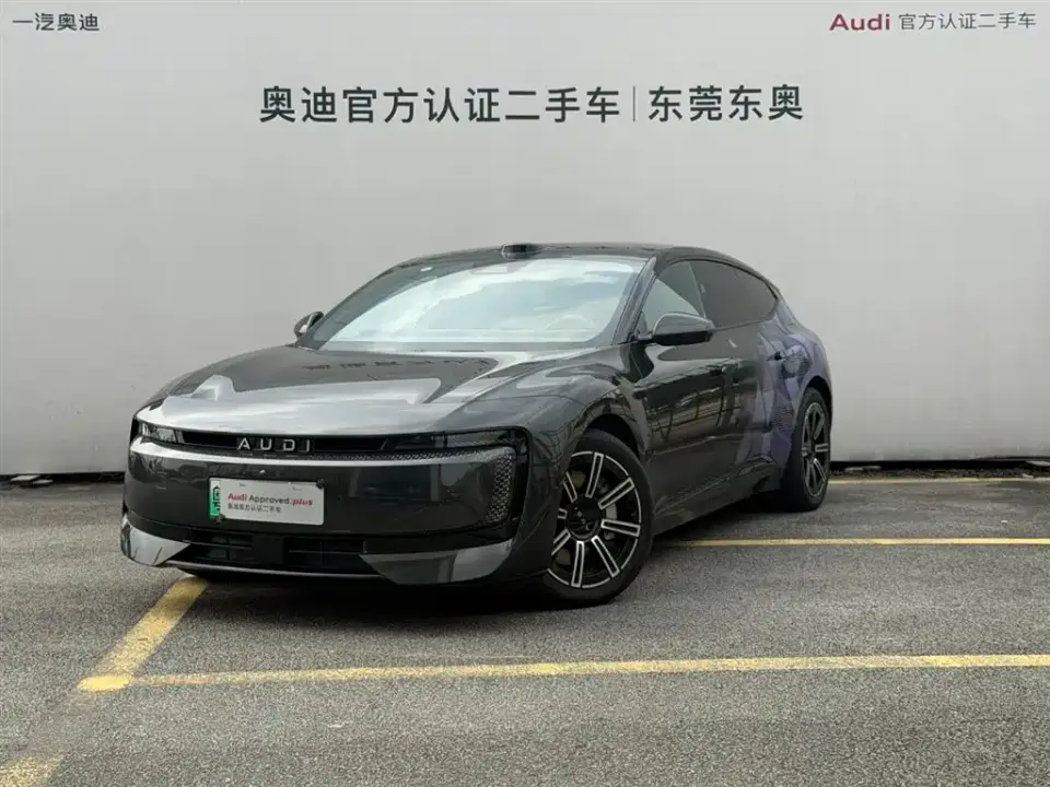Audi E5 Sportback 300kw 2WD 2025