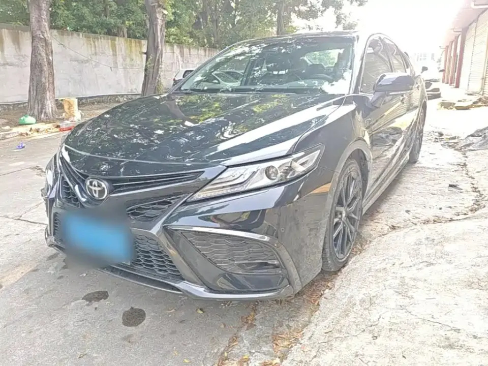 Toyota Camry 2.0S Knight Edition 2023
