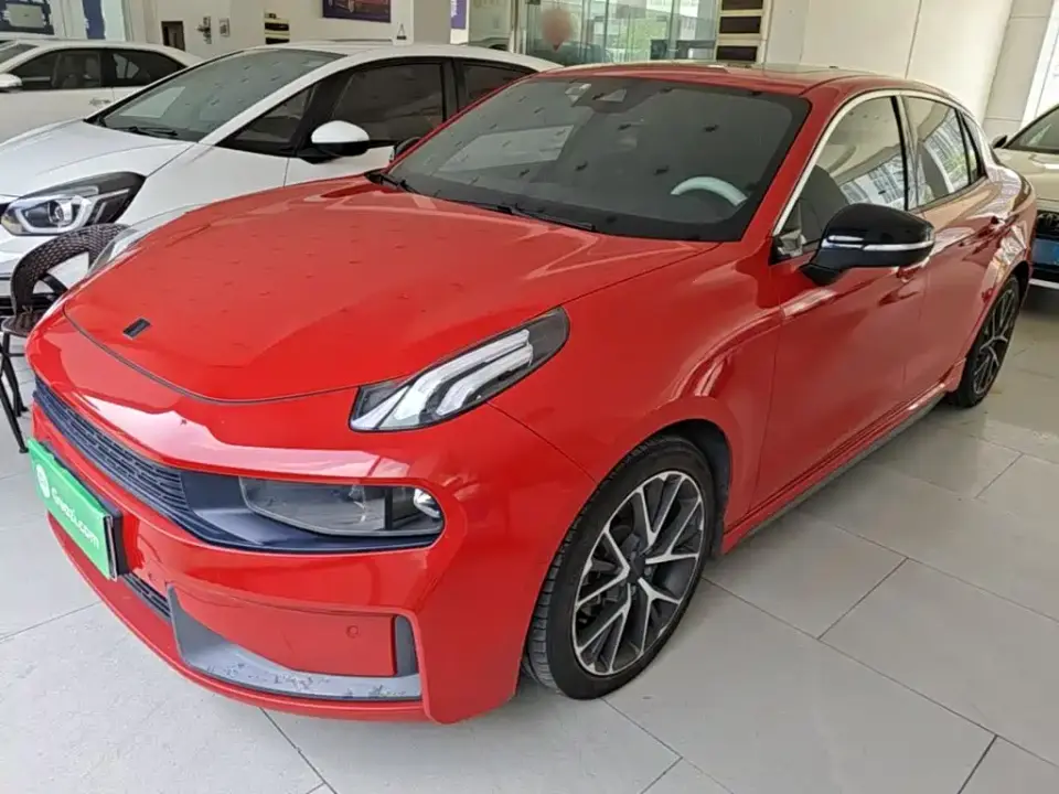 Lynk & Co 03 2.0TD Auto Power Pro Version 2020