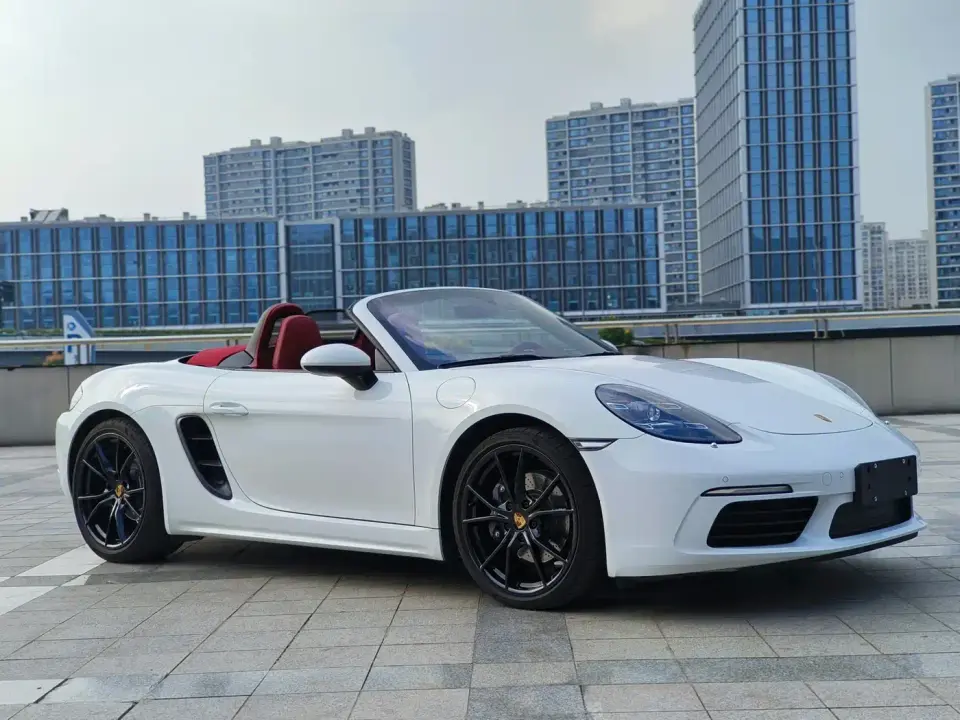 Porsche 718 Boxster 2.0T 2023