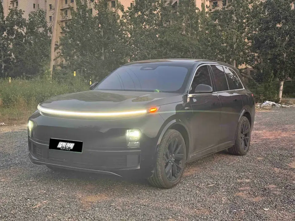 Li Auto Li L8 Pro 2024