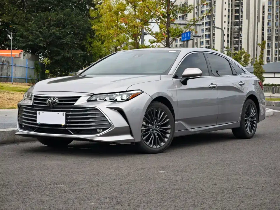 Toyota Avalon 2.0L XLE Premium Edition (China VI) 2020