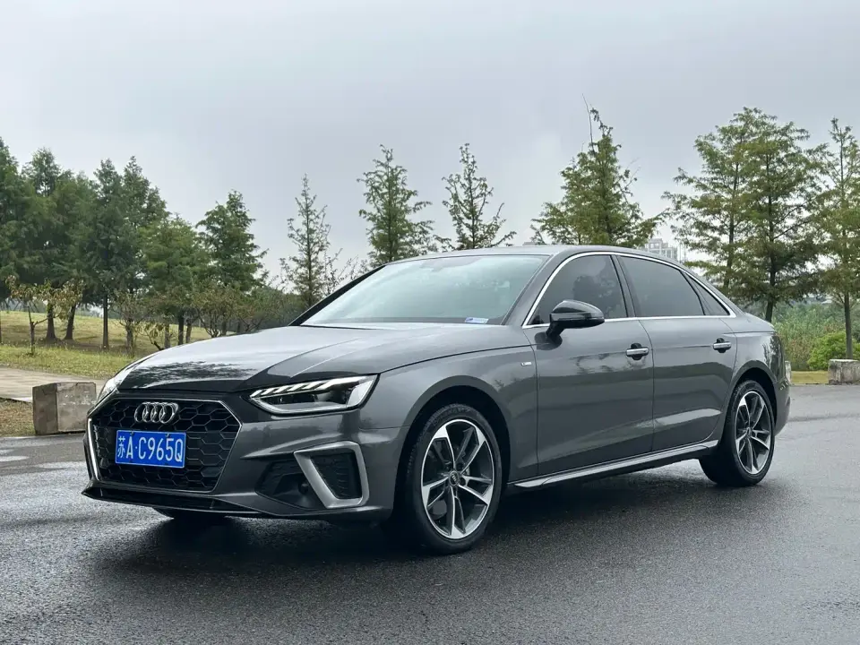 Audi A4L 40 TFSI Fashion Dynamic 2023