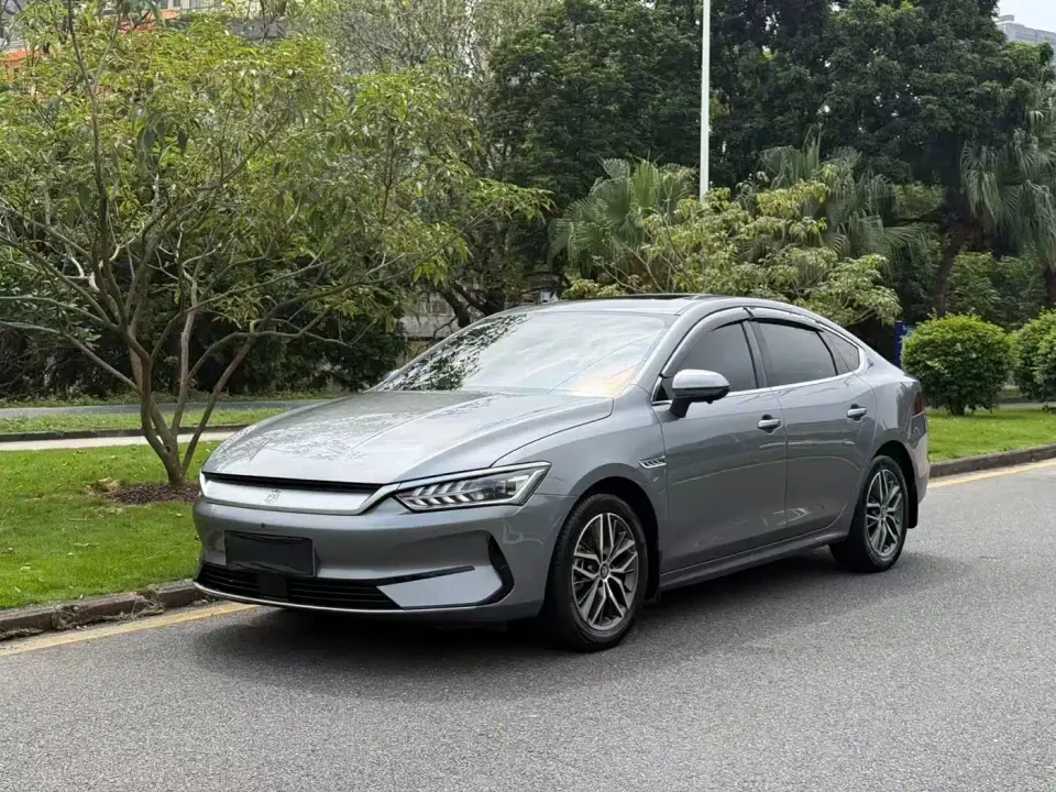 BYD Qin PLUS EV 500KM Luxury Model 2023