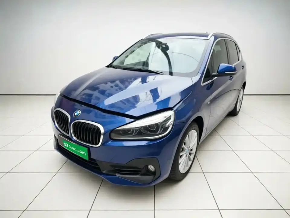 BMW 2 Series Touring 218i Luxury Line 2019