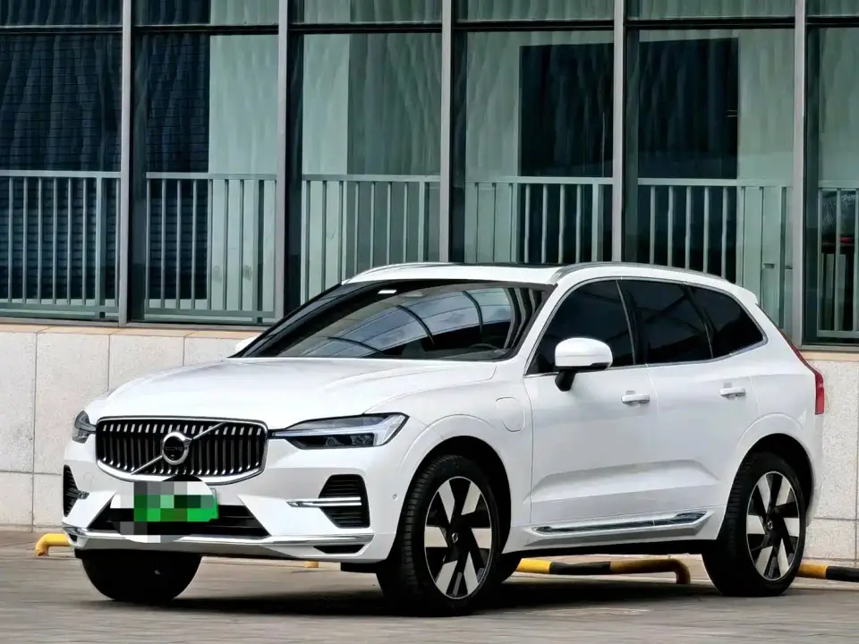 Volvo XC60 Plug-in Hybrid T8 PHEV Long Range AWD Smart Elite Luxury Edition 2024