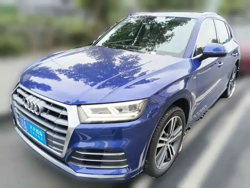 Audi Q5L Facelift 40 TFSI Honor Fashion 2020