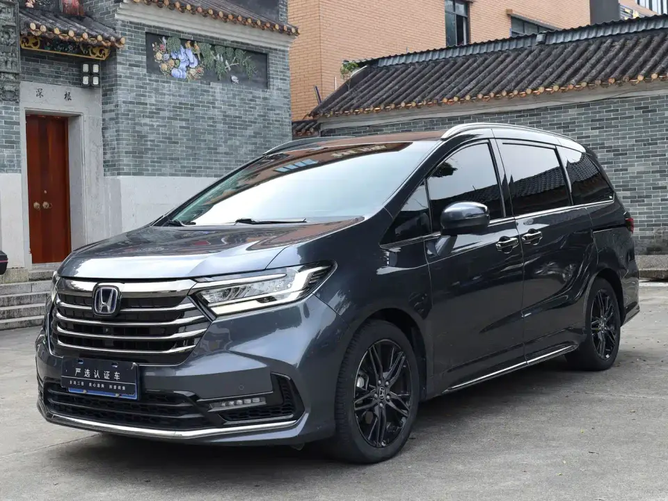 Honda Odyssey 2.0L e:HEV Sharp Supreme Edition 2023