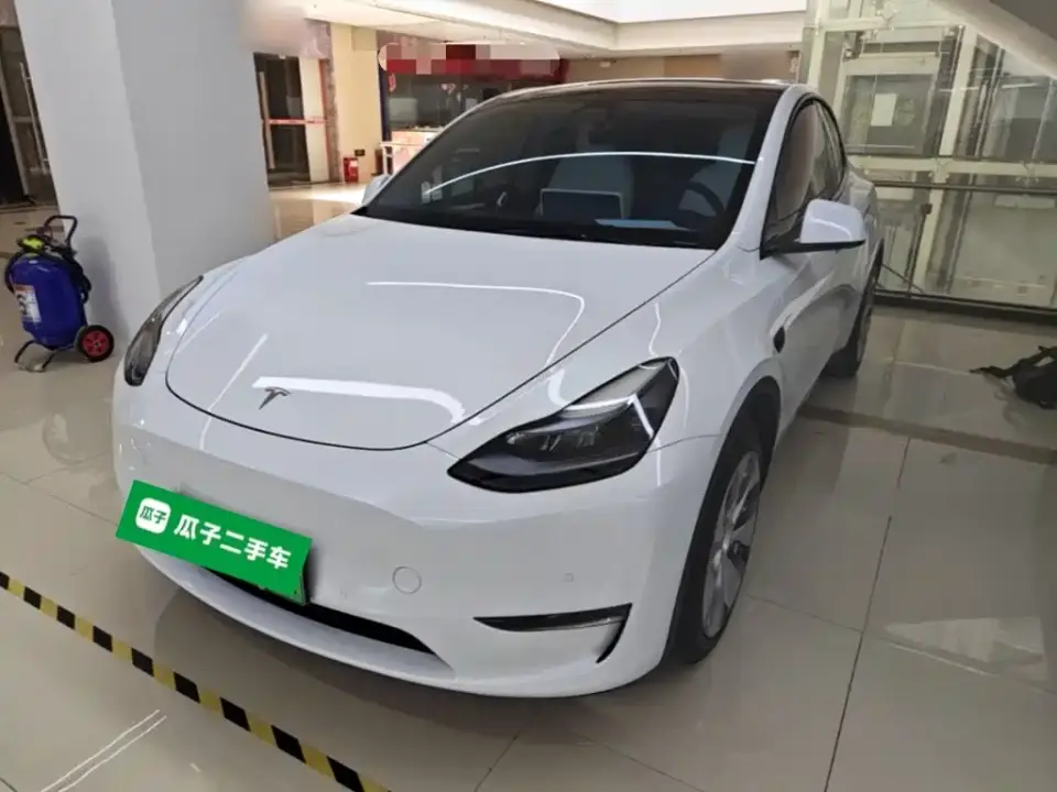 Tesla Model Y Facelift Long Range All-Wheel Drive Version 2023