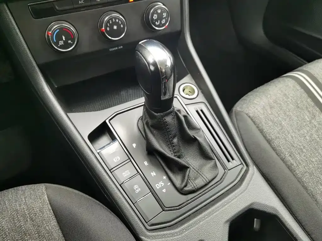 Volkswagen Lavida 1.5L Automatic Trend Edition China VI 2019 — фото 13
