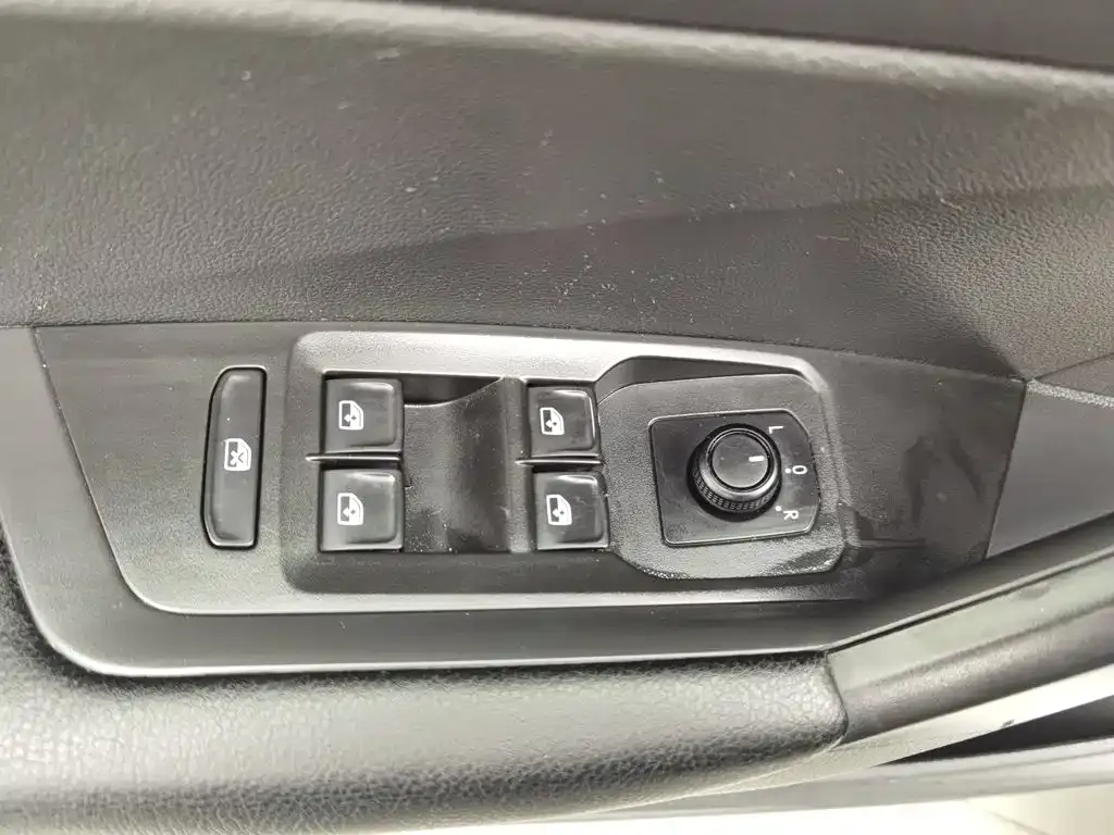 Volkswagen Lavida 1.5L Automatic Trend Edition China VI 2019 — фото 9