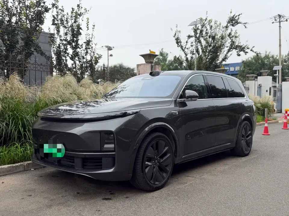 Li Auto Li Xiang L9 Model Ultra 2025