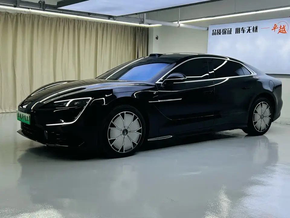 Yangwang U7 Model PHEV 5-Seat Luxury 2025