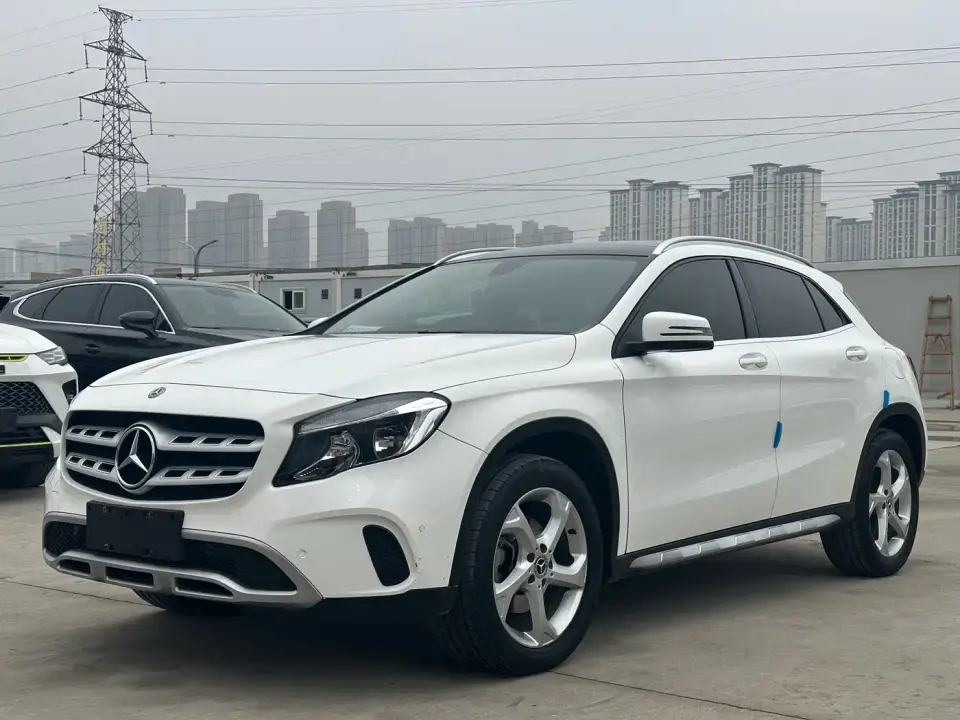 Mercedes-Benz GLA-Class GLA 200 Dynamic 2019