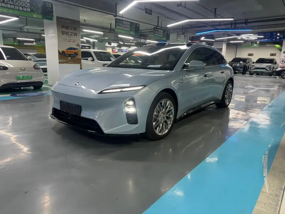 NIO ET5T Model 75kWh Touring 2023