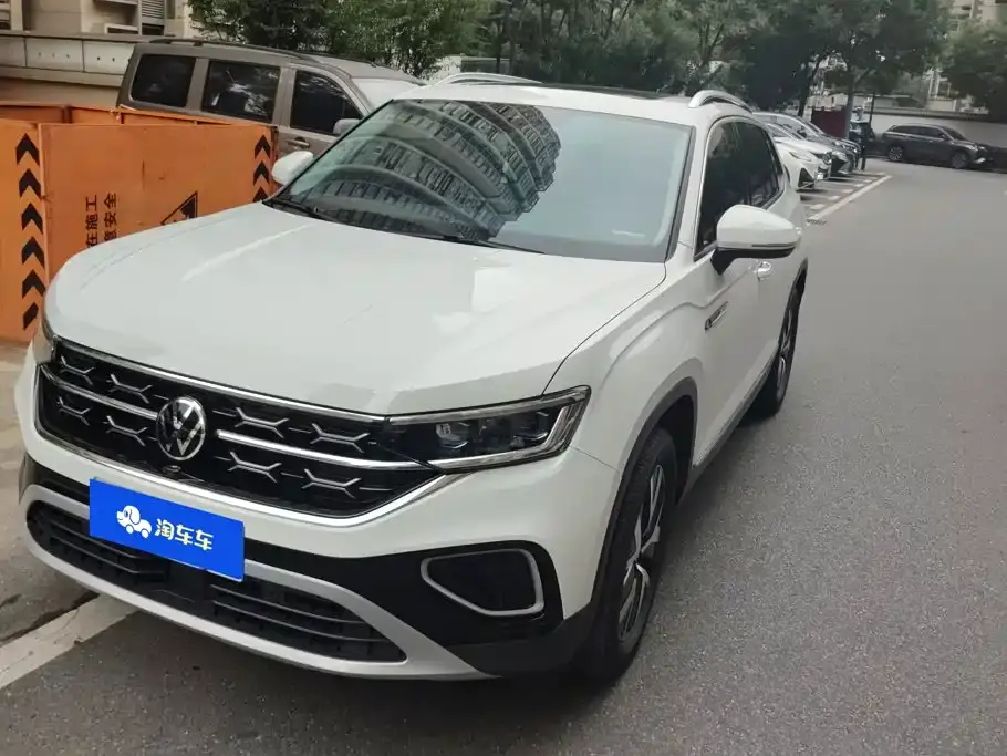 Volkswagen Tayron 300TSI 2WD Luxury Plus Advanced Edition 2024