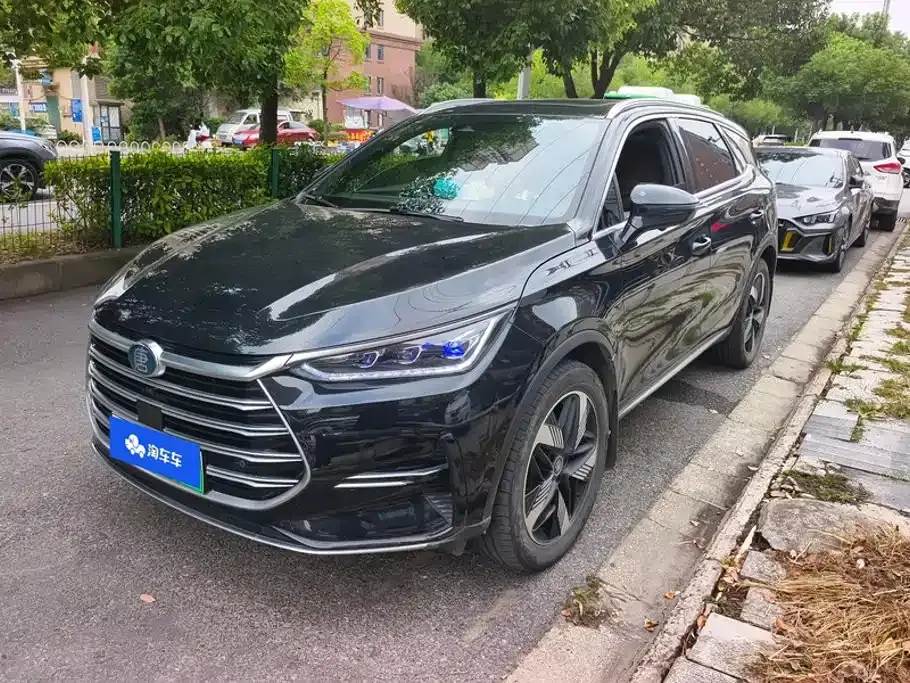 BYD Tang New Energy Model DM-i Champion Edition 112KM Deluxe 2024