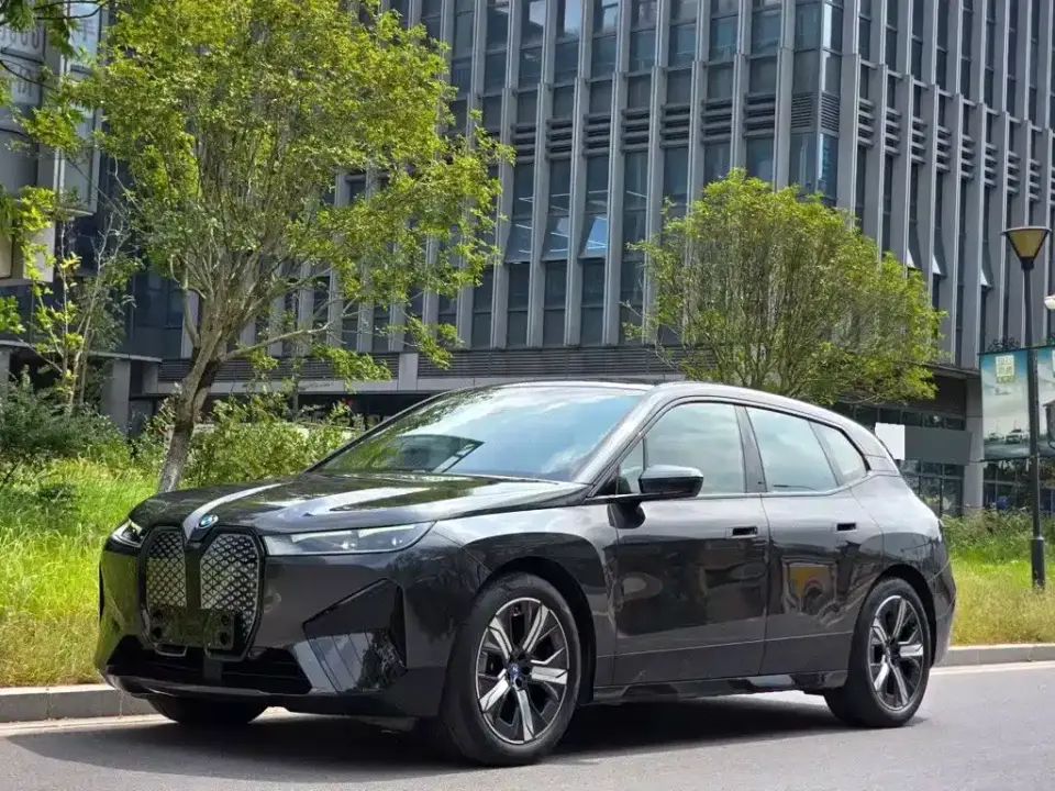 BMW iX xDrive40 2022