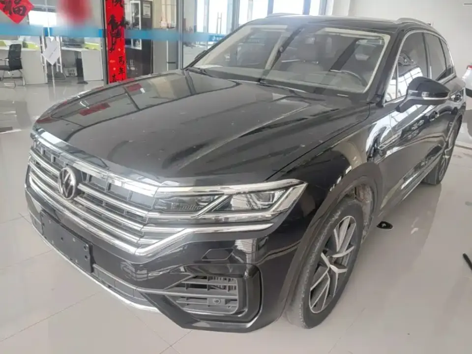 Volkswagen Touareg 3.0TSI R-Line Classic Sport Package 2021