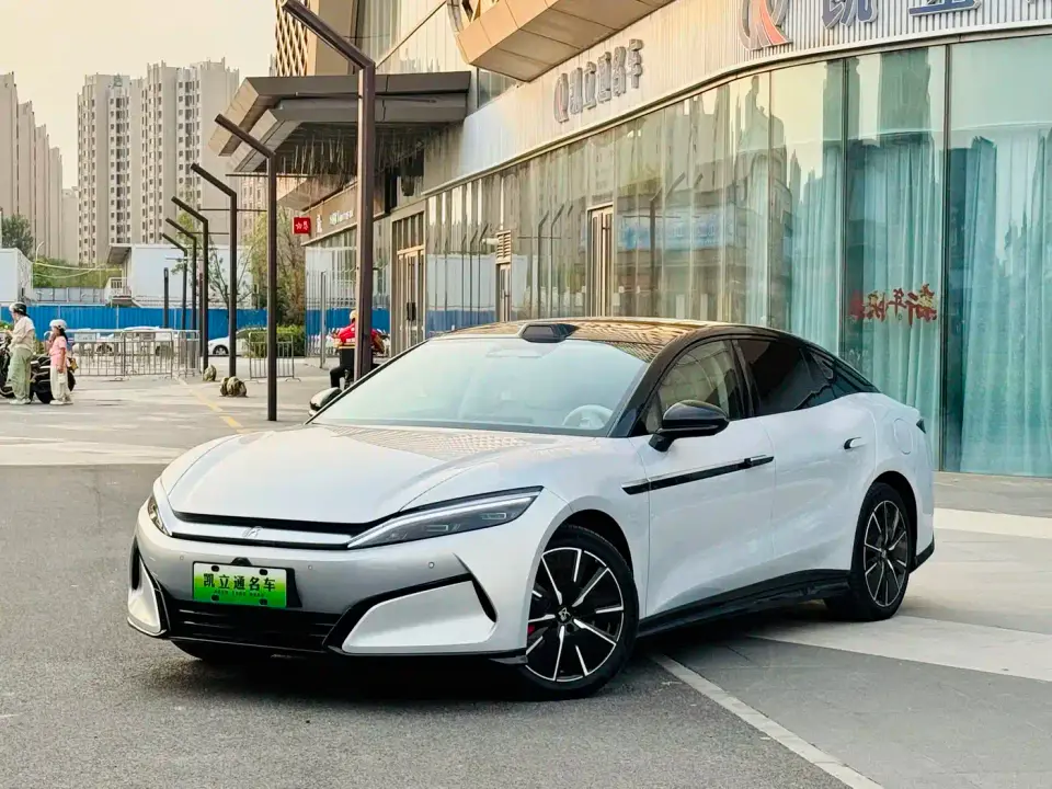 BYD Han L EV 701KM LiDAR Premium 2025