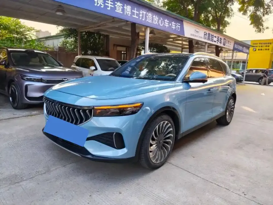Voyah Auto VOYAH FREE AWD Standard Range Extender Exclusive Luxury Package 2022