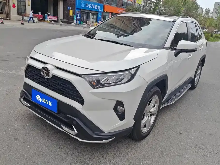 Toyota RAV4 Rongfang 2.0L CVT 2WD Trend Edition 2020